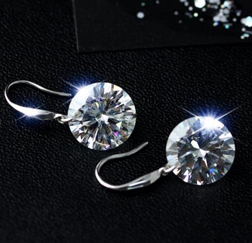 2017新款流苏水晶耳钉搭配:气质耳钉分享(图) 2017新款流苏水晶耳钉搭配:气质耳钉分享(图)