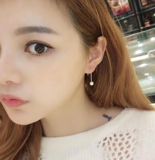 宋慧乔同款镶锆石型纯银耳环：时尚百搭（图）