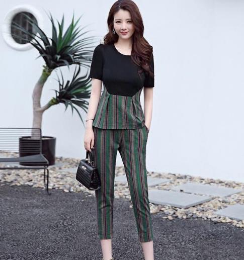 优雅大方西装马甲套装：6款套装干练女人味（图）