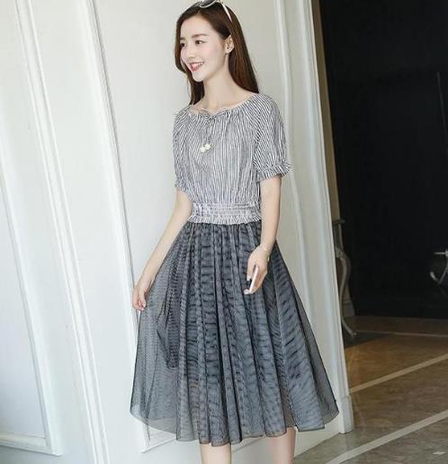 优雅大方西装马甲套装：6款套装干练女人味（图）