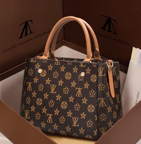 2017新款真皮小方包：6款小方包彰显时尚魅力（图）