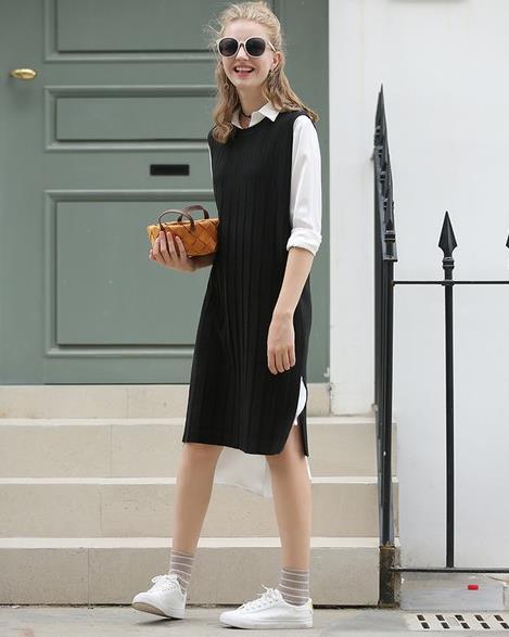 暖心卫衣正当时:青春减龄条纹拼接卫衣裙推荐(图) 暖心卫衣正当时:青春减龄条纹拼接卫衣裙推荐(图)