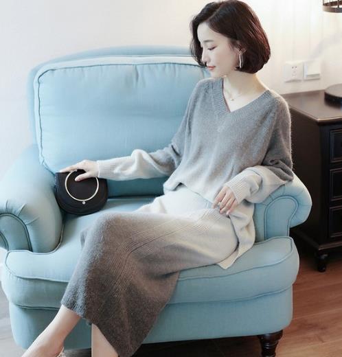 时尚渐变色针织套装:6款套装演绎优雅气质(图) 时尚渐变色针织套装:6款套装演绎优雅气质(图)