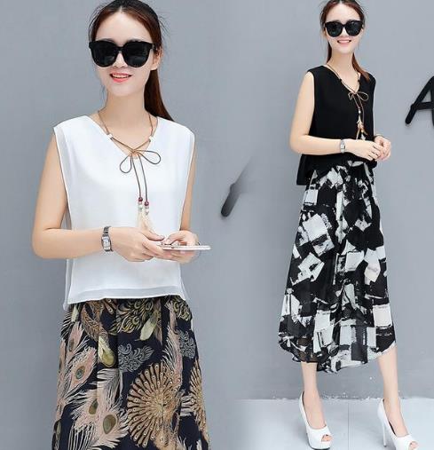 款式时尚新颖职业两件套搭配：减龄又显瘦（图）