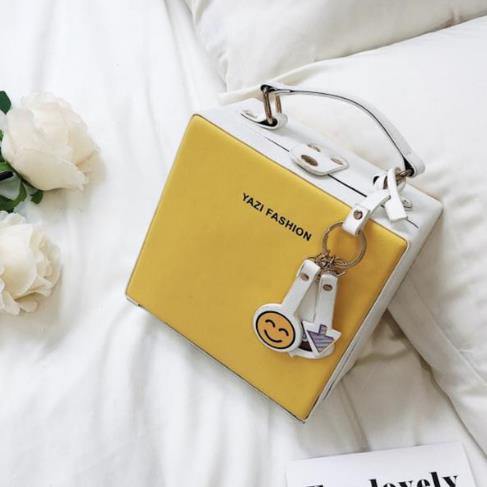 个性十足箱子包：带你领略时尚界的搭配潮流（图）