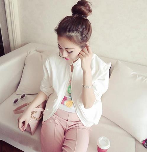 秋季超流行的外套：新款刺绣休闲外套搭配（图）