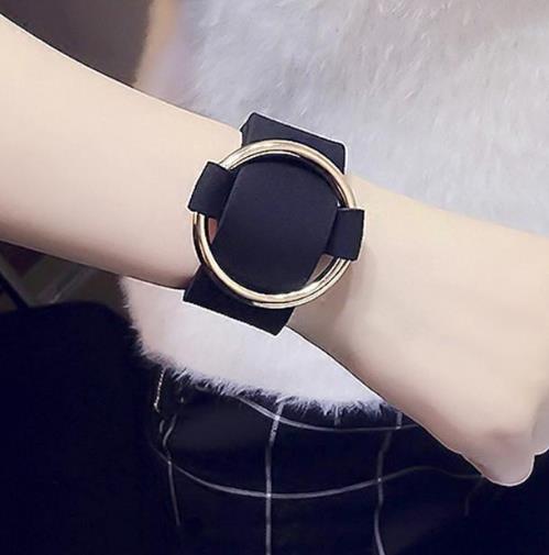 韩版百搭简约手链：时尚手链让你魅力十足（图）