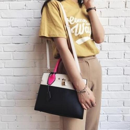 欢乐颂2安迪刘涛同款包包:彰显独特风格(图) 欢乐颂2安迪刘涛同款包包:彰显独特风格(图)