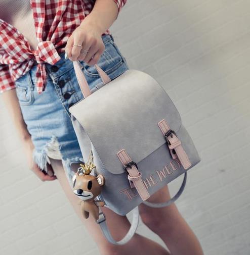 简约拼接撞色斜挎包：6款斜挎包增添潮流气息