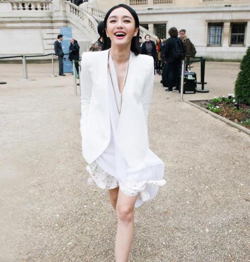 今年巨流行范冰冰同款小西装外套:干练又不失性感 今年巨流行范冰冰同款小西装外套:干练又不失性感