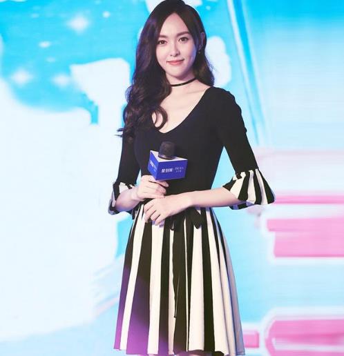 赵丽颖明星同款打底裙搭配：个性时尚又显甜美（图）