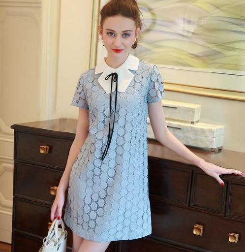 这6种短款钩花刺绣连衣裙搭配:优雅又性感(图) 这6种短款钩花刺绣连衣裙搭配:优雅又性感(图)