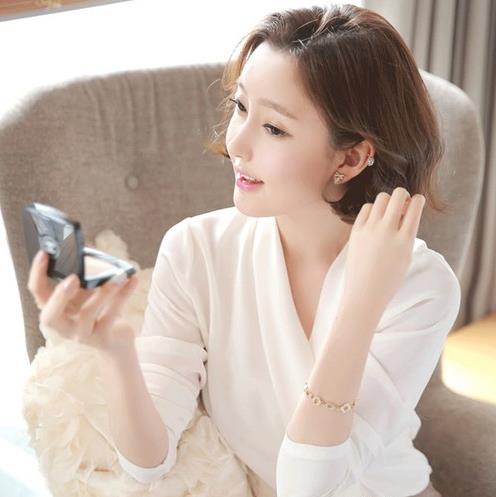 立领系带连衣裙搭配：5款连衣裙时尚优雅女神范