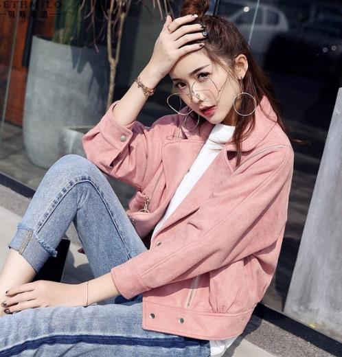 显瘦显高的小窍门：时尚针织拼接连衣裙搭配（图）