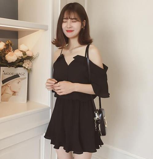 秋季必备阔腿裤：时尚西装领连体阔腿裤搭配（图）