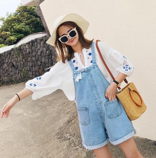 秋季必备阔腿裤：时尚西装领连体阔腿裤搭配（图）