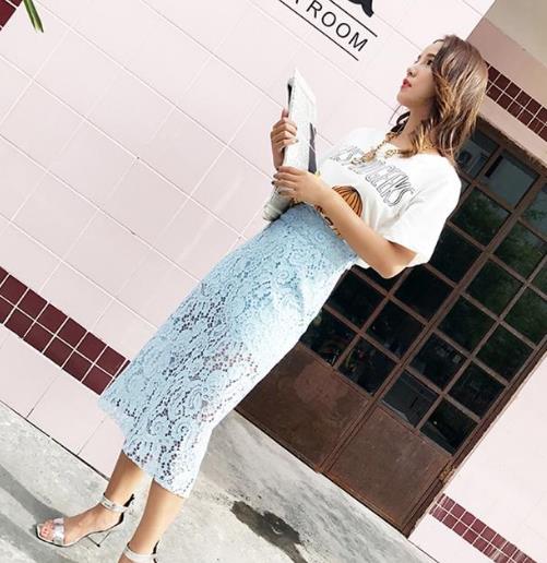 曼妙百搭蕾丝半身裙:6款半身裙尽显端庄优雅气质 曼妙百搭蕾丝半身裙:6款半身裙尽显端庄优雅气质