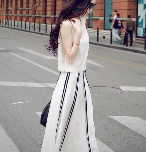 新款时尚连衣裙：6款蕾丝连衣裙穿出女神范（图）