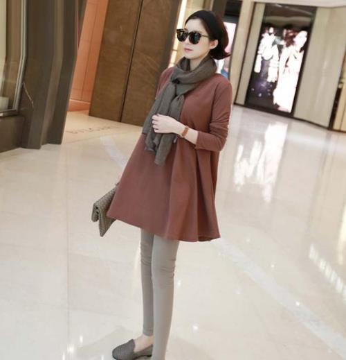 圆领连衣裙内搭外穿都时髦：优雅连衣裙推荐（图）