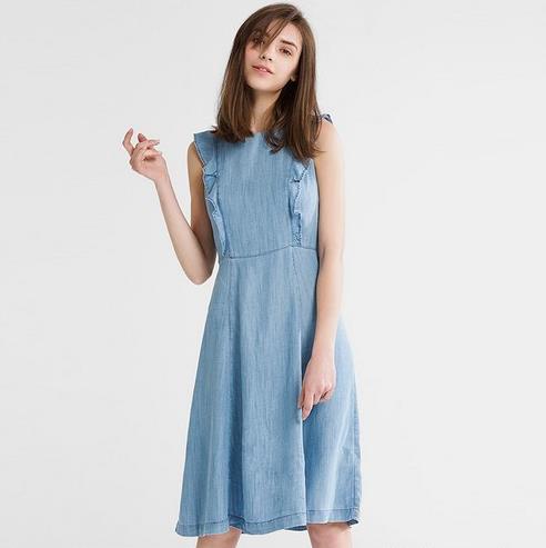 早秋收腰V领连衣裙2017：新款V领连衣裙推荐