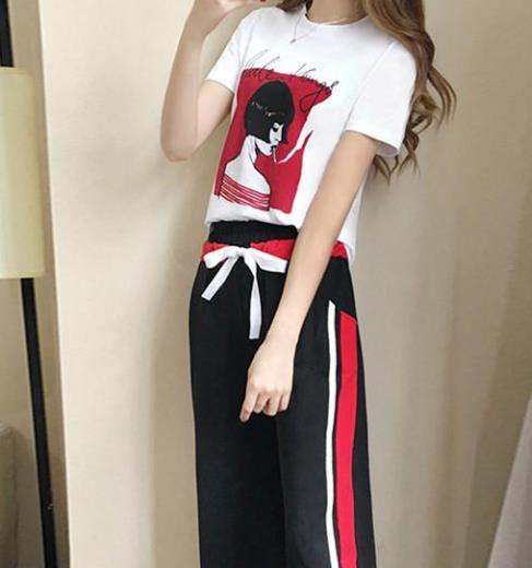 这6款新款时尚拼色两件套让胖MM十足时尚（图）