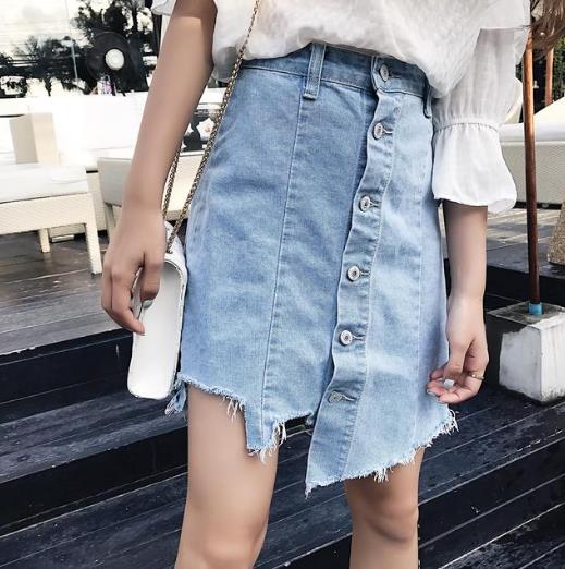 衬衫搭配高腰A字裙半身裙：休闲百搭半身裙分享