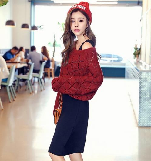 手提包搭配条纹蝙蝠衫两件套：秋款必备两件套（图）