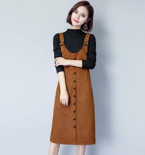 手提包搭配条纹蝙蝠衫两件套：秋款必备两件套（图）