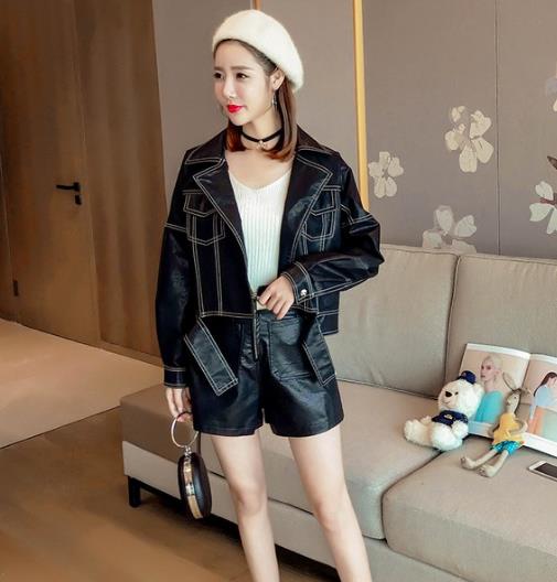 秋冬必不可少的外套：时尚蝙蝠袖皮质短外套（图）