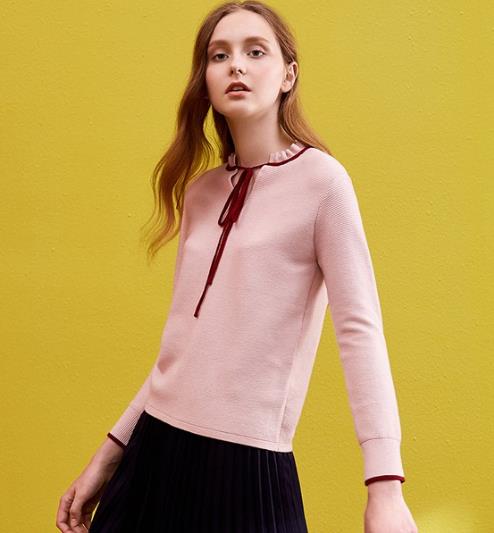 一件夹克衫的张扬自信：灯笼袖纯色夹克衫搭配（图）