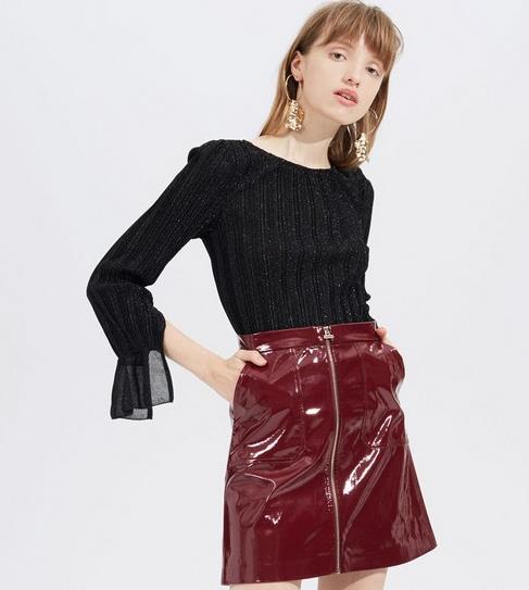 秋冬款基础款毛衣:金银丝喇叭袖毛衣十分时髦(图) 秋冬款基础款毛衣:金银丝喇叭袖毛衣十分时髦(图)