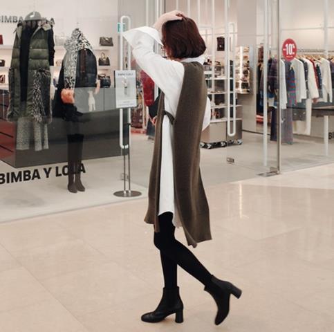 秋款一字领收腰开叉连衣裙搭配：时尚优雅范（图）