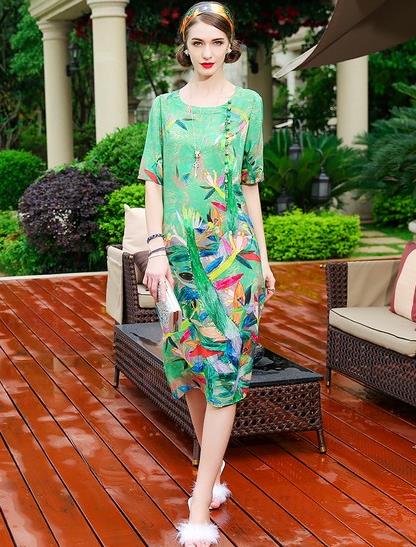 露肩网纱连衣裙两件套：彰显女人味连衣裙推荐