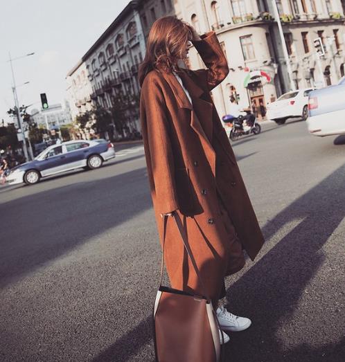 冬天的时尚毛呢大衣：翻领收腰毛呢大衣推荐（图）