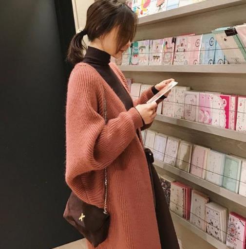 蝙蝠袖修身针织衫:6款针织衫时尚百搭又保暖(图) 蝙蝠袖修身针织衫:6款针织衫时尚百搭又保暖(图)