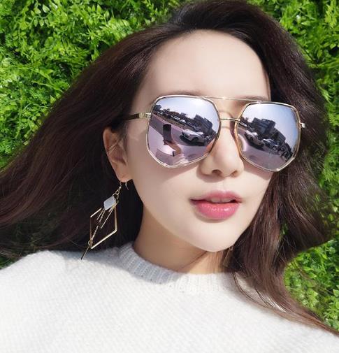 好看实用的几款锁骨链：黑色简约锁骨链推荐（图）