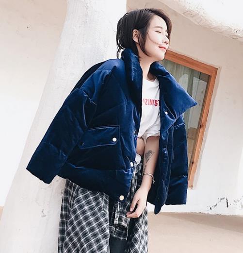 羽绒服的多种搭配：金丝绒大毛领羽绒服推荐（图）