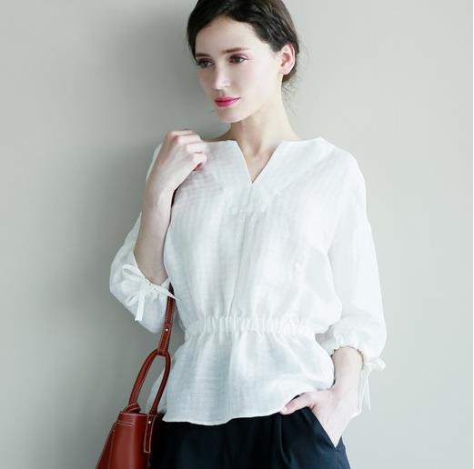 系带荷叶边雪纺衫搭配短裤:6种搭出时尚复古风 系带荷叶边雪纺衫搭配短裤:6种搭出时尚复古风