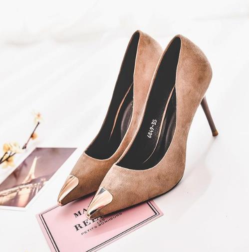 瘦脚神器一字扣高跟鞋：6款高跟鞋凸显优雅气质