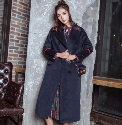 修身显瘦学院英伦牛角扣连帽毛呢子大衣推荐（图）