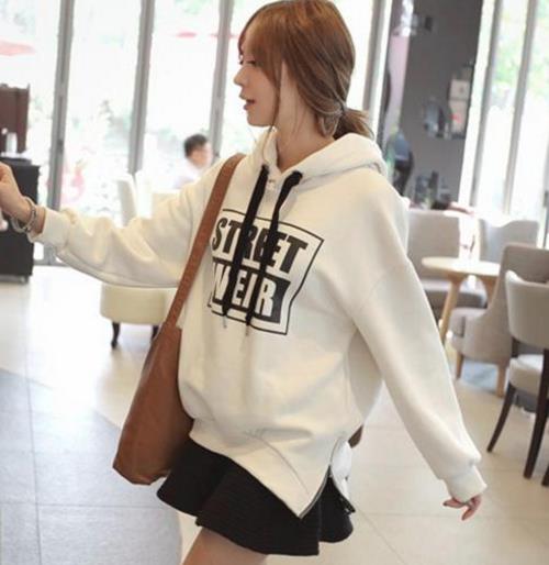 秋季新款卫衣：显瘦蝴蝶绣花加绒卫衣分享（图）