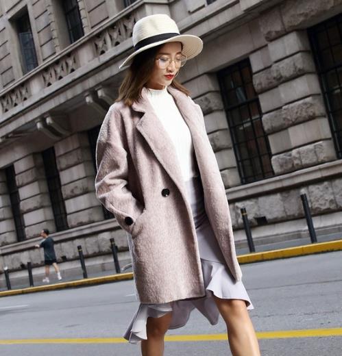 羊羔毛灯芯绒短外套怎么搭配:显瘦又保暖(图) 羊羔毛灯芯绒短外套怎么搭配:显瘦又保暖(图)