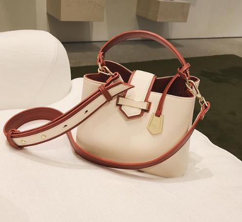 好看百搭的拼色手提单肩包搭配：时尚又大气（图）