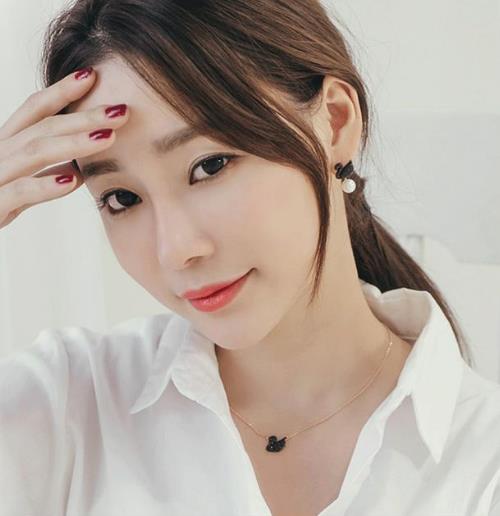 我的前半生罗子君同款项链:简约百搭又大气(图) 我的前半生罗子君同款项链:简约百搭又大气(图)