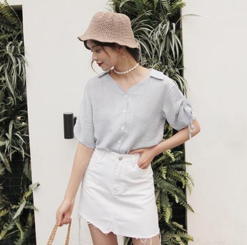 秋季必备蝴蝶喇叭袖棉麻上衣:百搭显瘦又有范(图) 秋季必备蝴蝶喇叭袖棉麻上衣:百搭显瘦又有范(图)