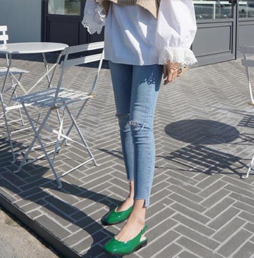 矮个子也能穿出大高个既视感:破洞高腰牛仔裤(图) 矮个子也能穿出大高个既视感:破洞高腰牛仔裤(图)