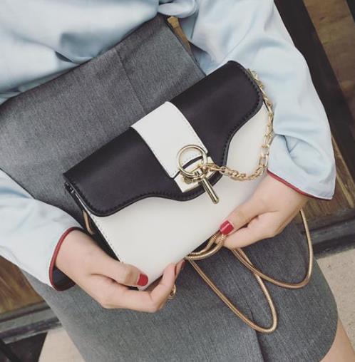 2017新款欧美链条迷你撞色小方包:百搭时尚(图) 2017新款欧美链条迷你撞色小方包:百搭时尚(图)