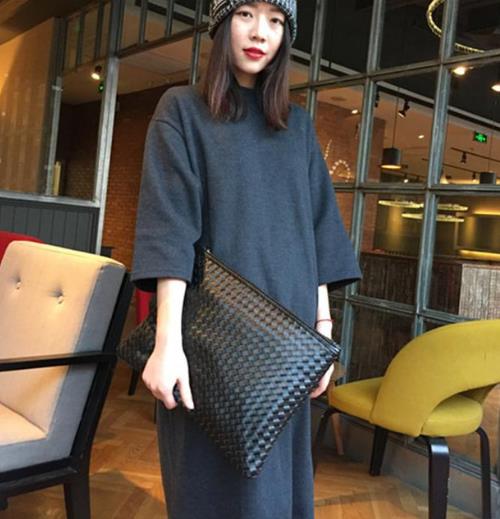 逛街约会必备之神器韩版编织信封手拿包分享（图）