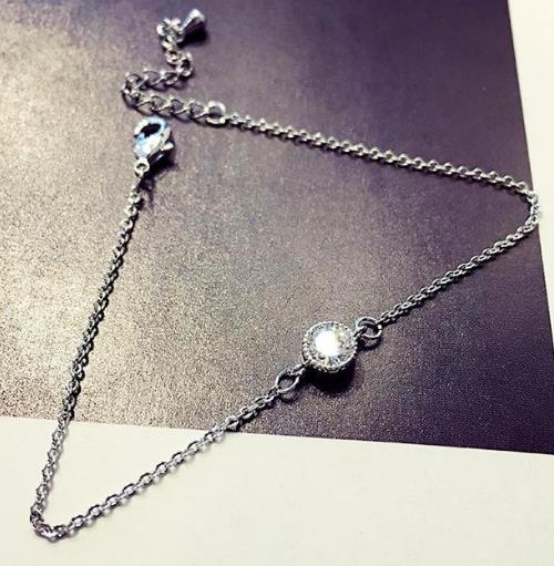 6款时尚韩版花朵手链告诉你什么才是女神范儿（图）