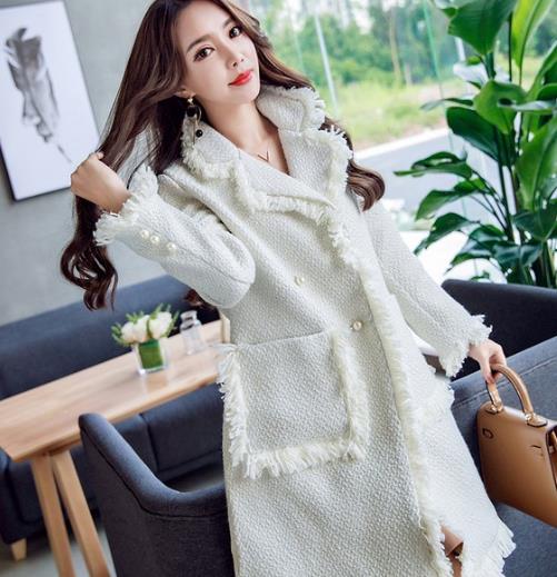 牛角扣毛呢外套的多种搭配：时尚减龄外套分享（图）